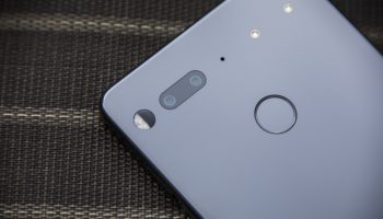 Essential Phone Price Is $499 and $200 Reduced Than The Actual Cost